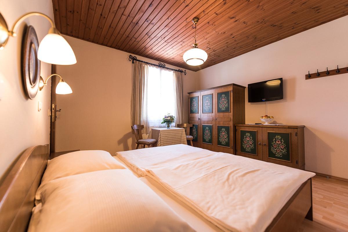 Gasthof Zum Hirschen Burgau 외부 사진